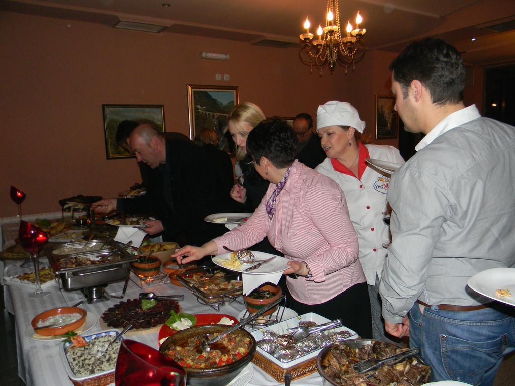 Hotel Gold Pljevlja Bagian luar foto