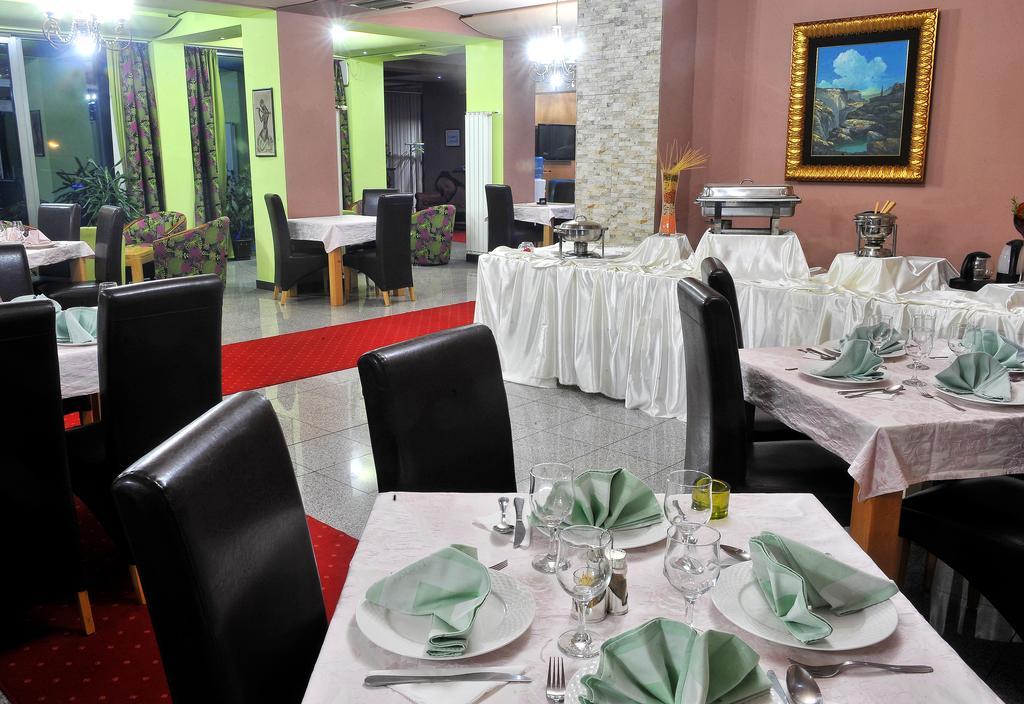 Hotel Gold Pljevlja Bagian luar foto